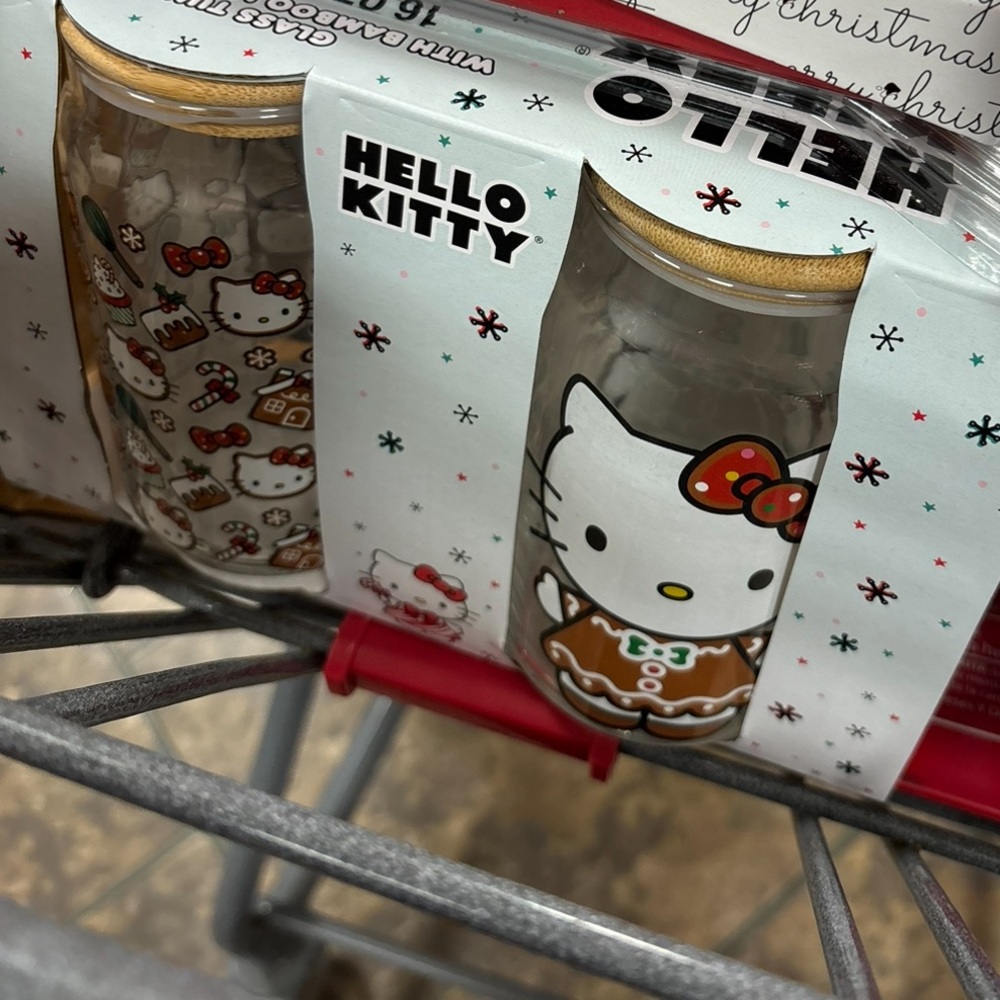 Hello kitty Christmas cups